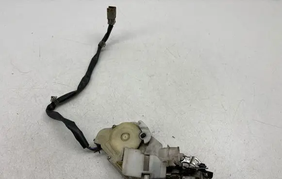 Honda Civic Front door lock