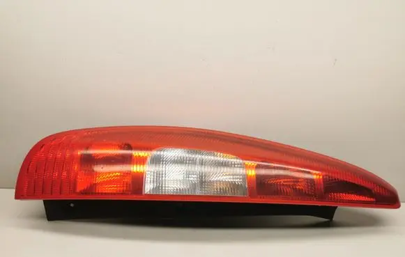 Mitsubishi Colt Rear/tail lights MR957373