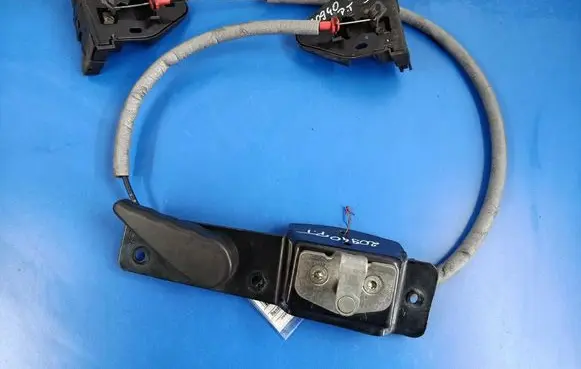 Tailgate/trunk/boot lock/catch/latch