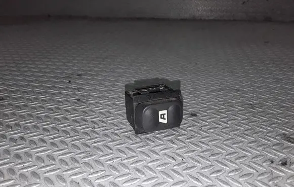 Peugeot 607 Electric window control switch