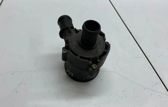 Audi A3 S3 8V Electric auxiliary coolant/water pump 5G0965561