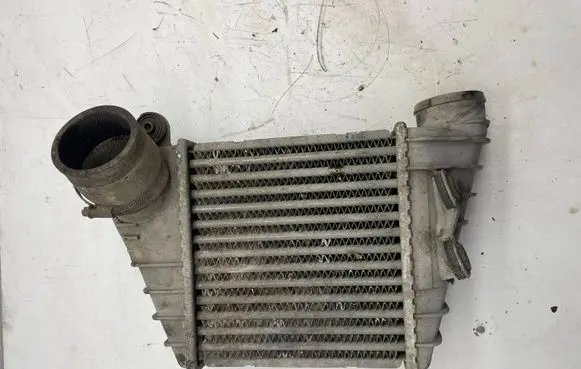 Audi A3 S3 8L Intercooler radiator 1J0145805 1J0145805D