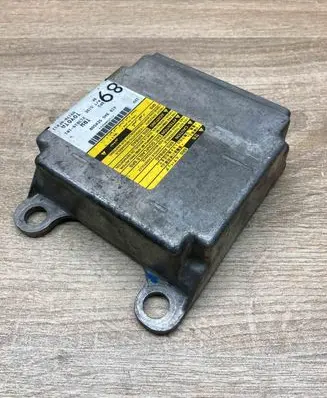 Toyota Corolla Verso AR10 Airbag control unit/module 891700F011 213819101