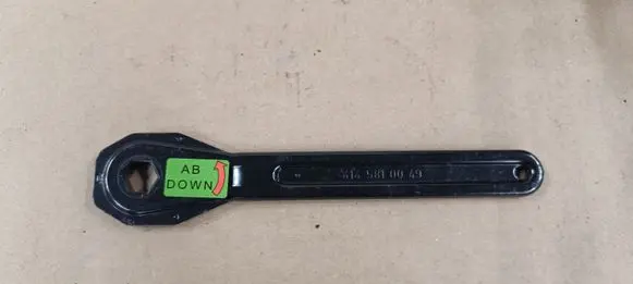 Maserati Ghibli Wheel nut wrench 4145810049