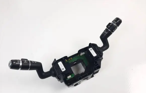 Land Rover Evoque I Wiper turn signal indicator stalk/switch BJ3213N064SE KL4937