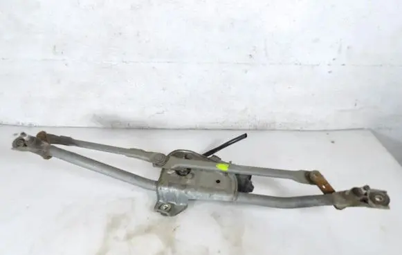 Front wiper linkage and motor