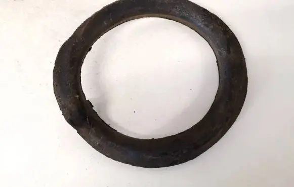 BMW 5 E60 E61 Front coil spring rubber mount 31331091867 31.33-1091867