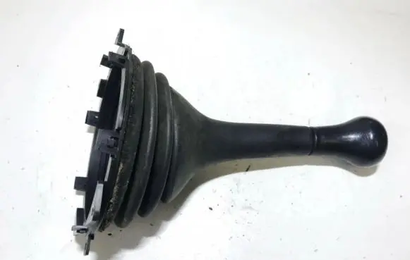 Mazda 121 Gear lever shifter trim leather/knob
