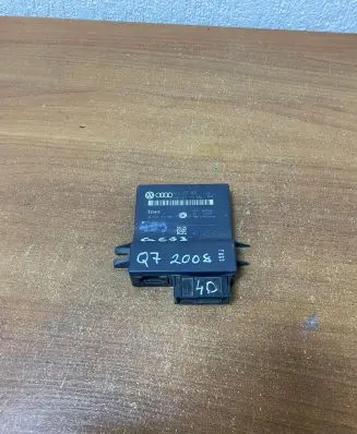 Audi Q7 4L Gateway control module 4L0907468 4L0910468