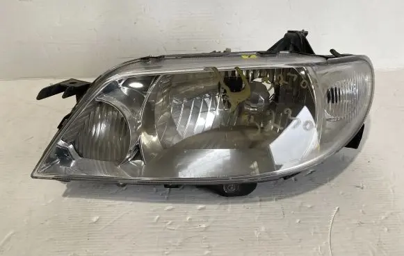 Mazda 323 F Headlight/headlamp