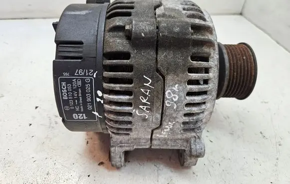 Volkswagen Sharan Generator/alternator 021903025G