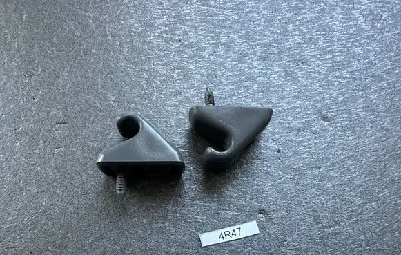 Sun visor clip/hook/bracket