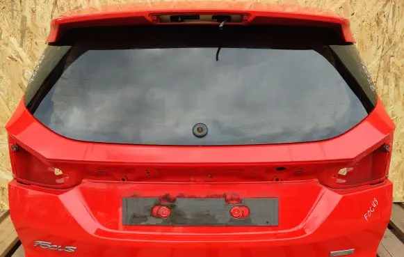 Ford Focus Tailgate/trunk/boot lid 