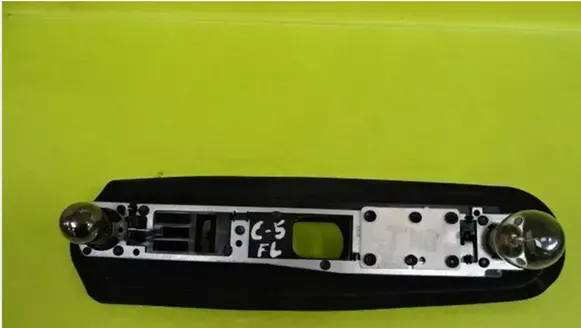 Citroen C5 Tail light bulb cover holder 89032717