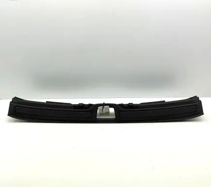 Volvo XC40 Trunk/boot sill cover protection 31440884