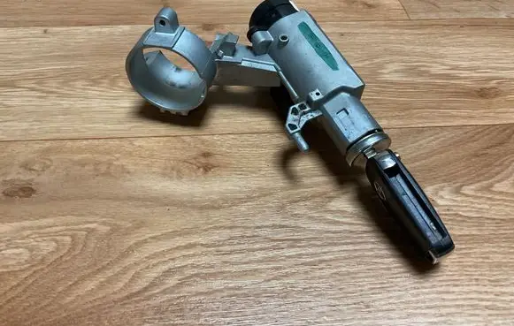 Opel Insignia A Ignition lock 20939745