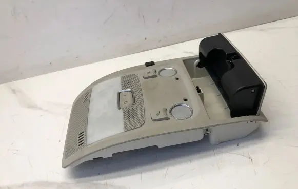 Audi A4 S4 B8 8K Front seat light 8T0947135B 025041932