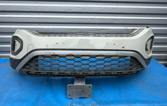 Volkswagen T-Roc Front bumper 2GA807221Q