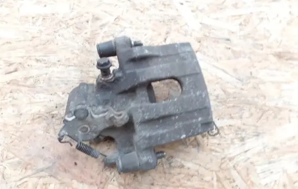 Opel Vectra C Rear brake caliper