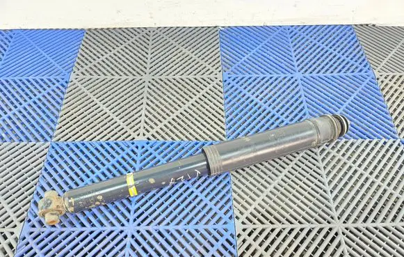 Toyota Auris E180 Rear shock absorber/damper 4853002E90