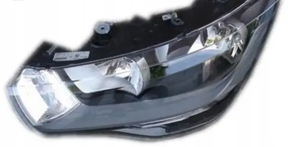 Audi A1 Headlight/headlamp