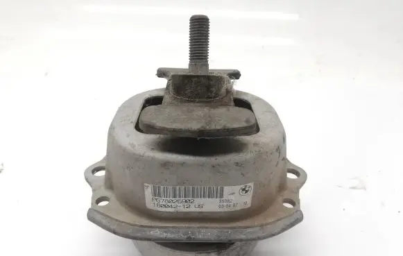 BMW X5 E70 Engine mount bracket P678025902