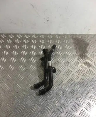 Volkswagen Touareg II Engine coolant pipe/hose 7P0121070AC