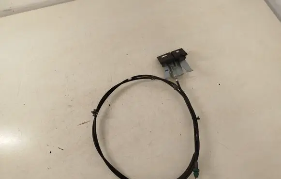 Engine bonnet (hood) release handle