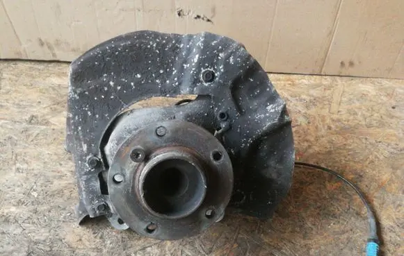 BMW 5 E60 E61 Front wheel hub 6760954R