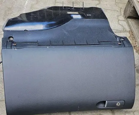 Audi A4 S4 B6 8E 8H Glove box brak