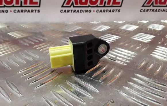 Toyota Prius (XW30) Airbag deployment crash/impact sensor 8983175020