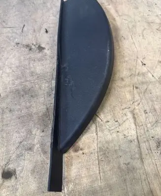 Nissan NV400 Panel trim 689217140R