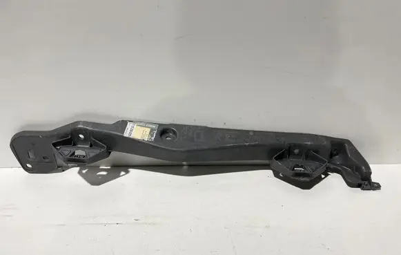 Renault Laguna III Fender mounting bracket 901260001R