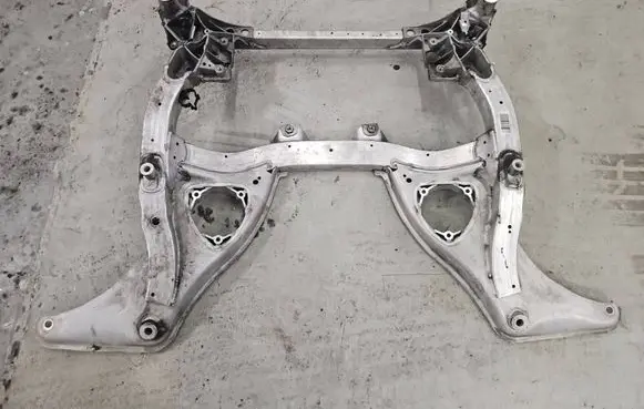BMW M6 Front subframe 2283903