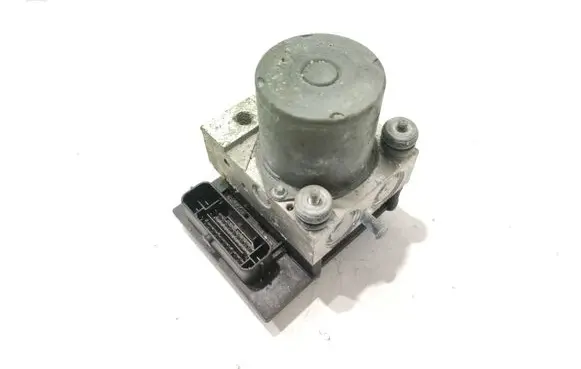 Audi A4 S4 B7 8E 8H ABS Pump 8E0910517H