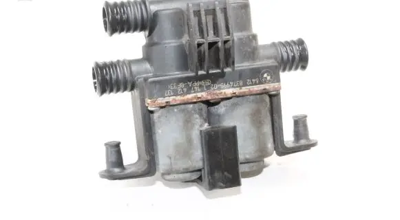 BMW X5 E53 Coolant heater control valve 8374995