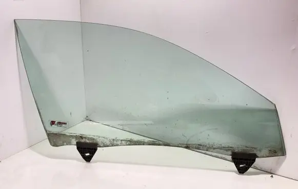 Audi A4 S4 B6 8E 8H Front door window glass four-door AS2