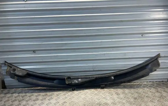 Audi A6 S6 C6 4F Wiper trim 4F1819403
