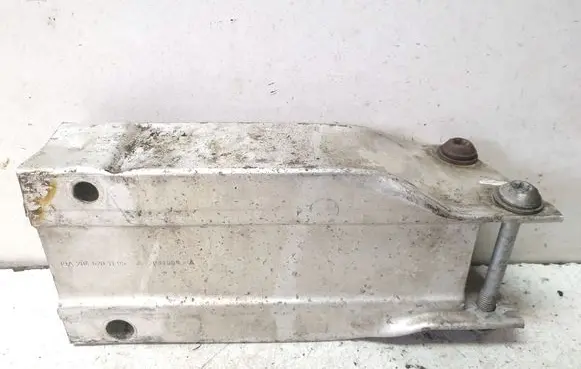 Mercedes-Benz C W204 Front bumper shock/impact absorber A2046201195