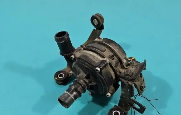KIA Niro Electric auxiliary coolant/water pump 20160830 IMPRK1560296