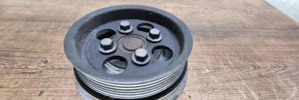 Volvo XC60 Power steering pump pulley 30731821