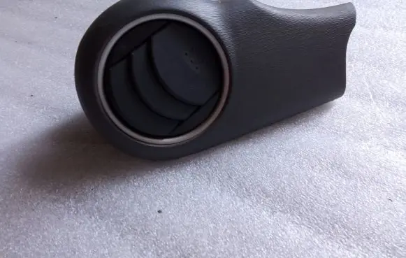 Dash center air vent grill