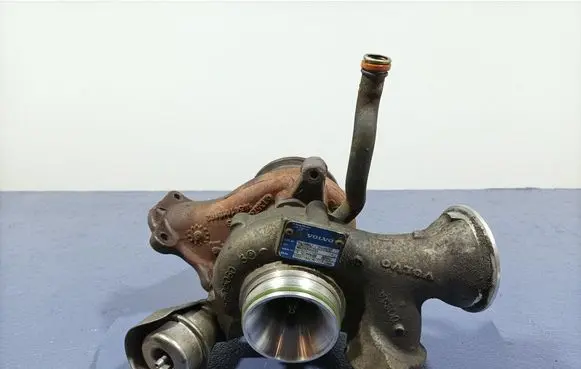 Volvo S90, V90 Turbo system vacuum part 31459962