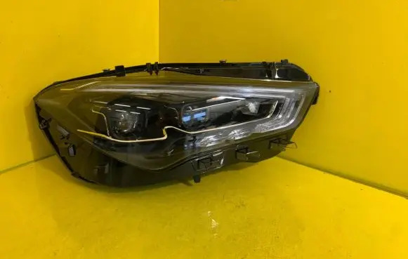 Mercedes-Benz CLA C118 X118 Headlight/headlamp A1189061401