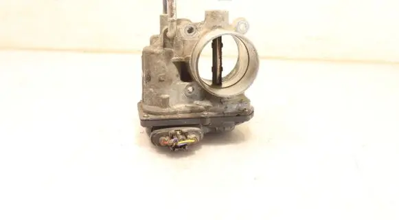 Toyota Verso Throttle body valve 