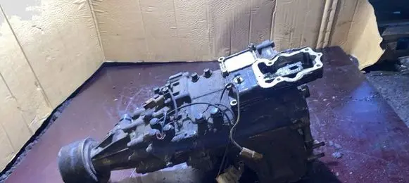 Mitsubishi Pajero Gearbox transfer box case