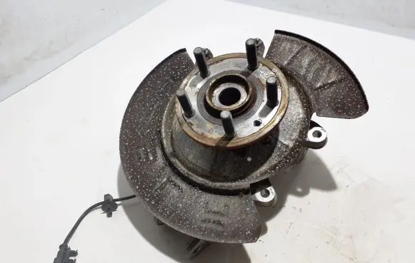 Tesla Model S Rear wheel hub 6007023