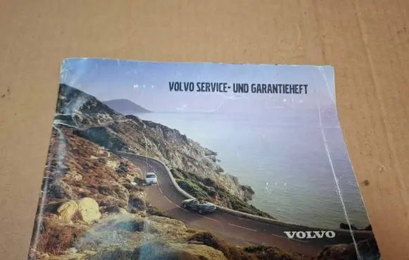 Volvo S80 Owners service history hand book 