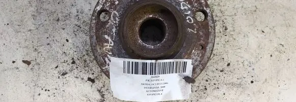 Skoda Octavia Mk2 (1Z) Front wheel hub