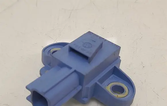 Volkswagen Golf V Airbag deployment crash/impact sensor 1K0955557A